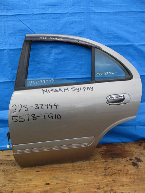 Used Nissan  VENT GLASS REAR LEFT
